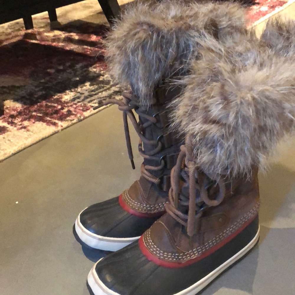 Joan of Arctic Winter Boots